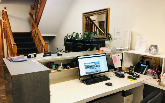 Campbelltown Colonial Motor Inn