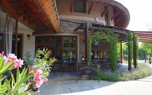 Rybarsky Dvor Pension - Restaurant