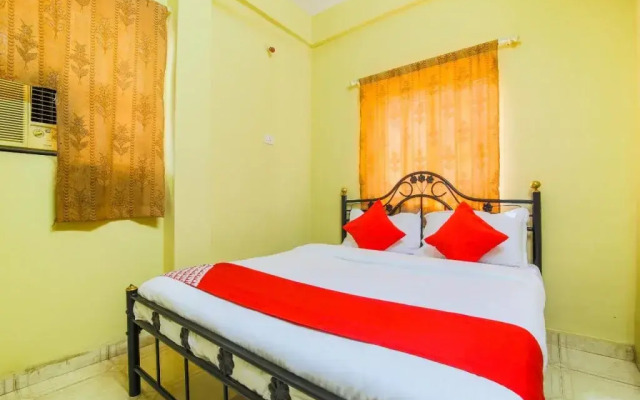 Crystal Holiday Homes by OYO Rooms