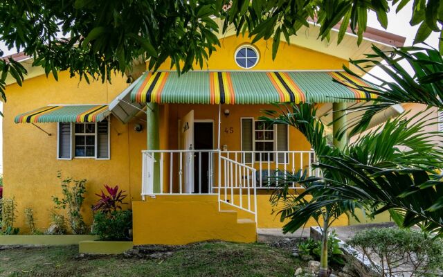 St Mary Mins Away From Ocho Rios 2 bed Ocean View Villa