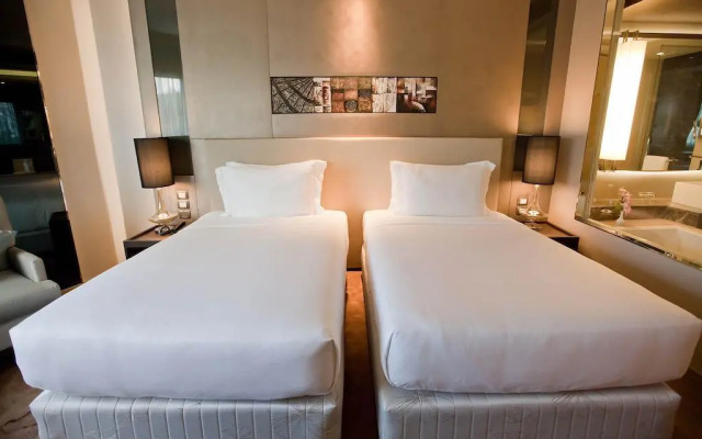 Graceland Bangkok Hotel