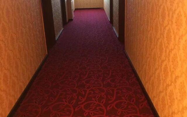 Harbin Hongyun Hotel