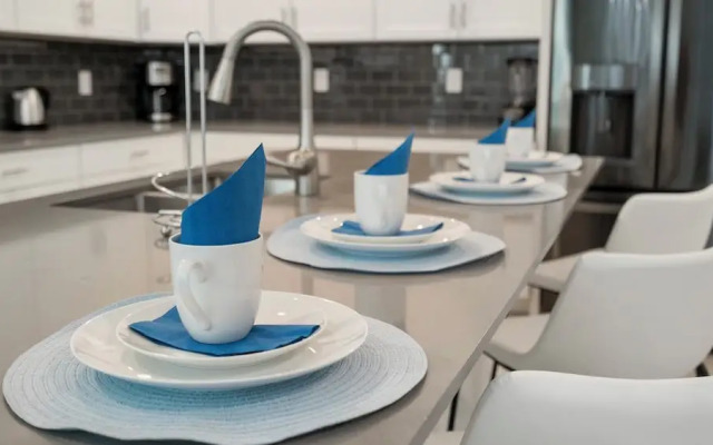 Storey Lake 6BR Private Pool Spa Waterpark/disney