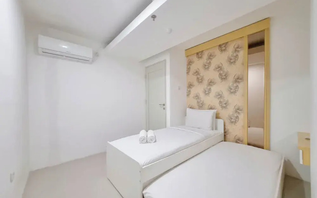 Spacious 2Br At Green Park Yogyakarta Apartment