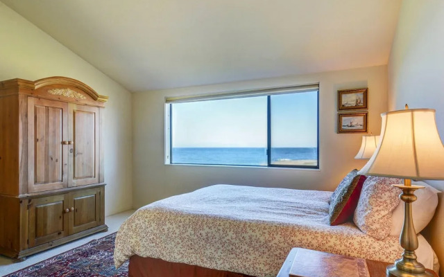 Neel Nirvana Deck W/ Bbq & Community Pool!