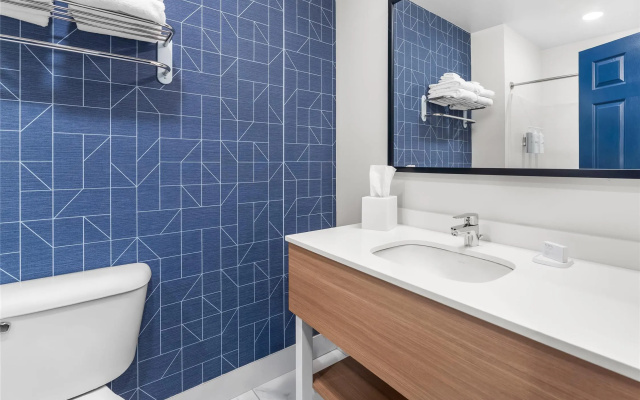 Spark by Hilton Essex Junction Burlington