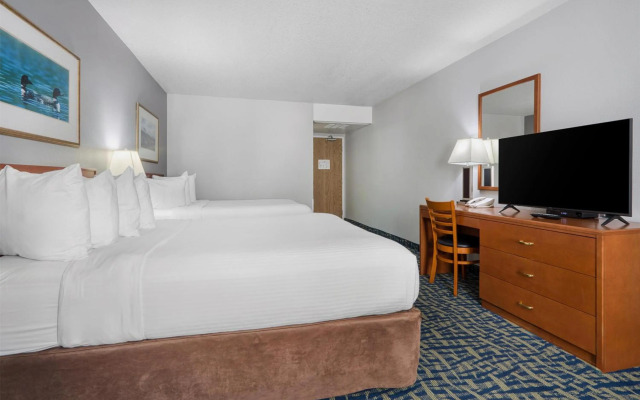 SureStay Plus Hotel by Best Western Lethbridge