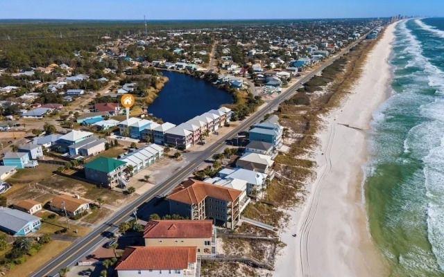 Modern One Bedroom Lockout