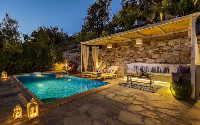 "villa Avaton With Magnificent sea View and Skopelos Town"