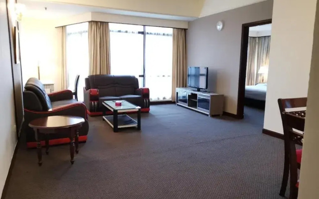 KL Grand Service Suite at Times Square