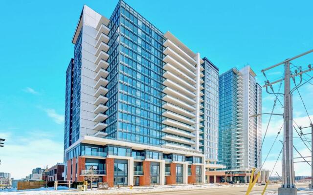 Luxury 1BR Condo - Private Balcony City Views