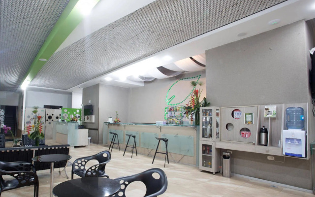 Eco Star Hotel