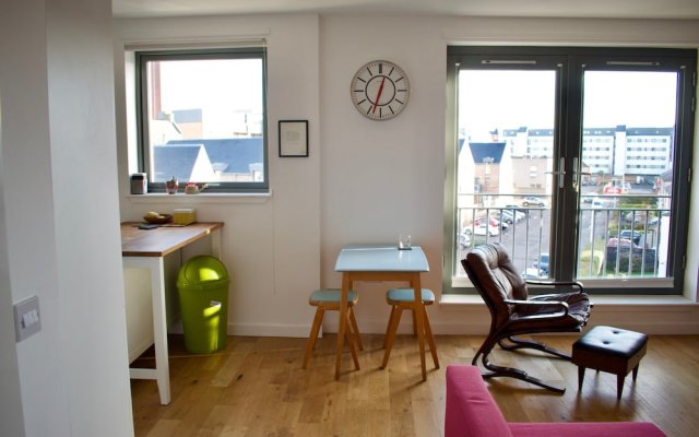 2 Bedroom Apartment in Edinburgh