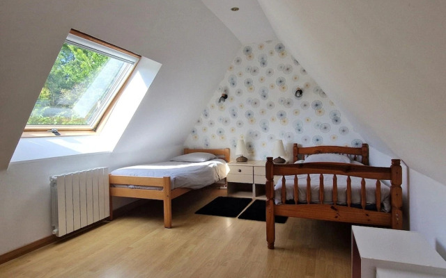 Countryside Holiday Home Near the Beach