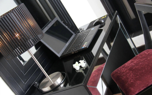 Orchid Hotel