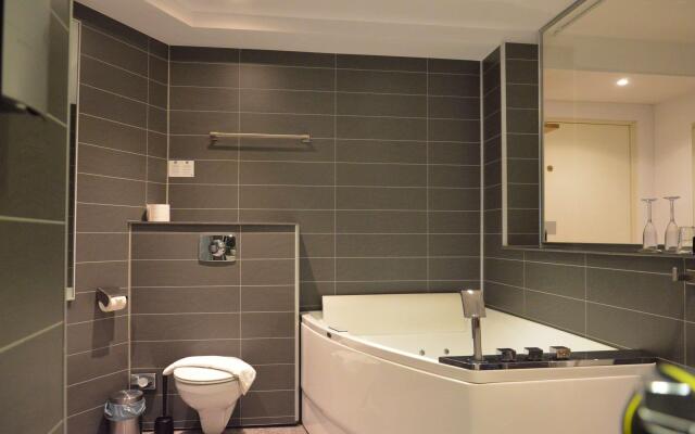 Best Western Hotel Anno 1937
