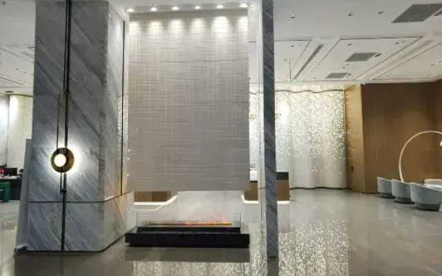 Crown Mingyue Hotel Wenzhou (Longwan Yiyu Square Branch)