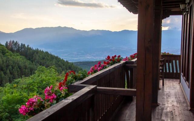 Leshtenski Rai Guest House