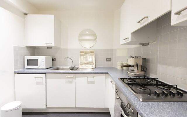 Stunning Spacious  Flat In Glasgow City