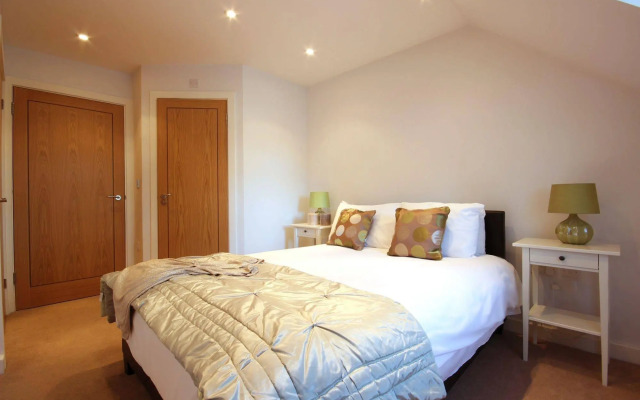 Berkshire Rooms - Wokingham