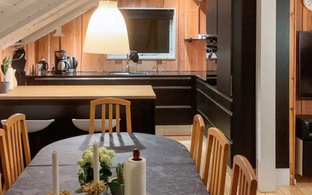 10 Person Holiday Home in Juelsminde-by Traum