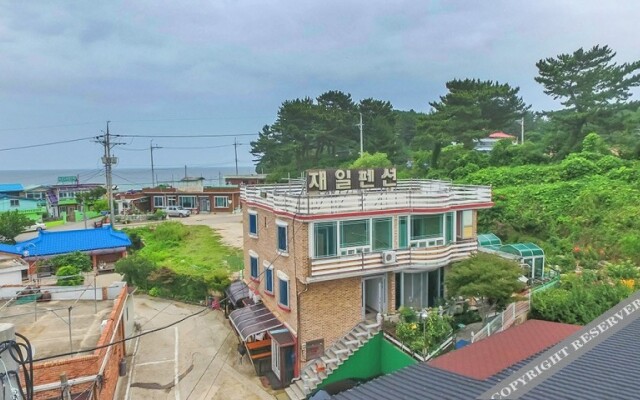 Goseong Jaeil Pension