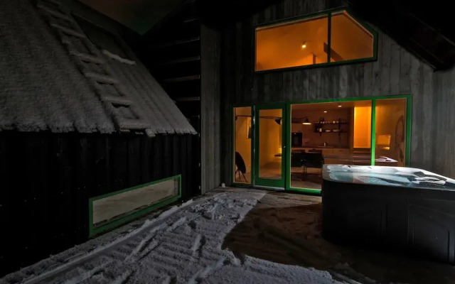 Viking Cottages and Apartments