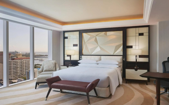Sheraton Manila Bay