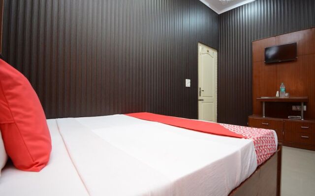 Oyo 36054 Nanda Lodge