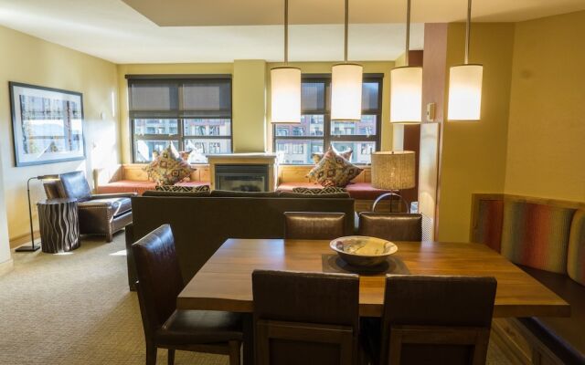 Rustice Conod with Modern Kitchen  Facilities by RedAwning