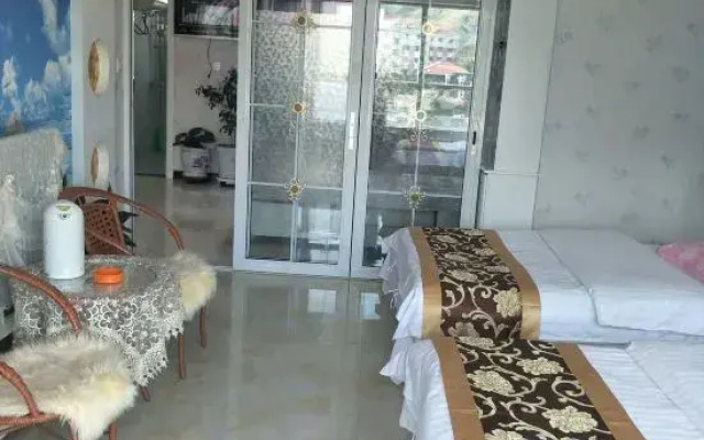 Haidong Jiayue Family Hotel