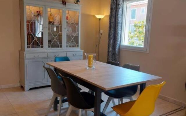 Appartement T3 agréable, proche centre et plage.