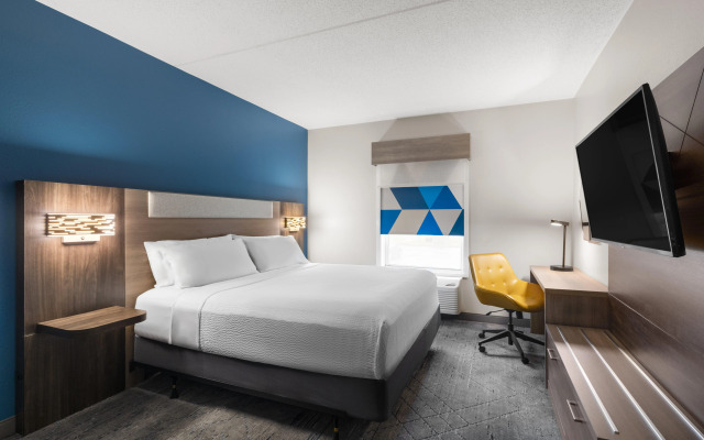 Holiday Inn Express Hotel & Suites Danbury - I-84 by IHG