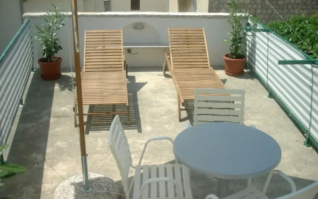 Apartments Cukarin