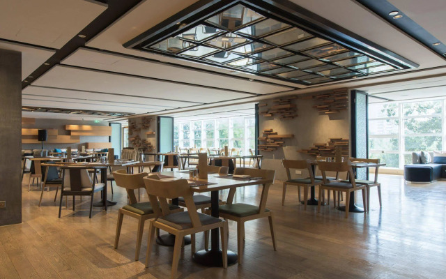 BeiJing Qianyuan Hotel