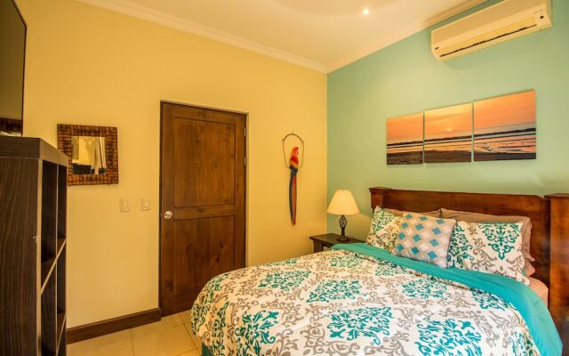 Macaws Ocean Club #8 - 2 Br Condo