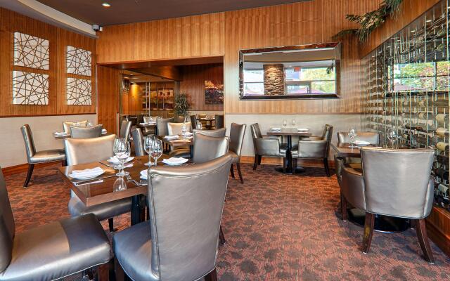 Best Western Premier Chateau Granville Hotel & Suites & Conf. Centre