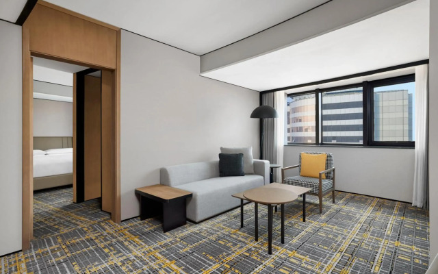 Sheraton Chengdu Lido Hotel