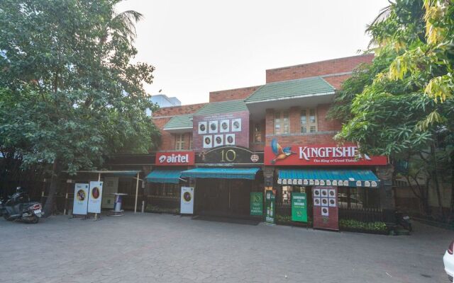 OYO 22280 Kences Inn