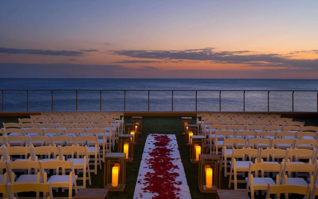 Opal Sands Resort