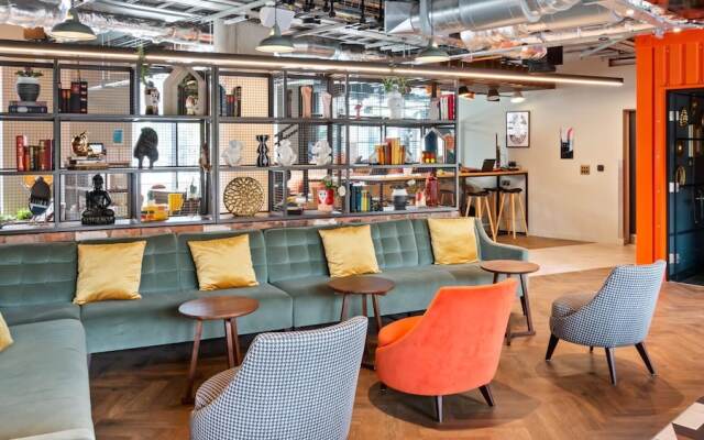 Central and Stylish Studio