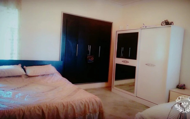 Hause on Ashiq Cuma steet 8