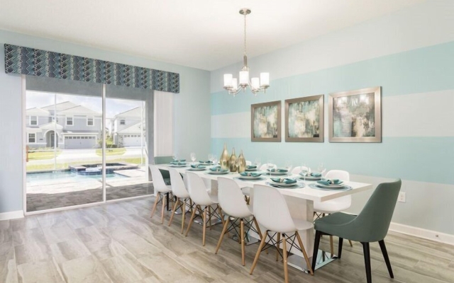 8BR Pool Home with Movie Theater