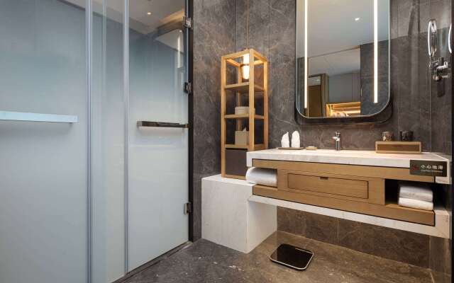 Wyndham Longquan Downtown