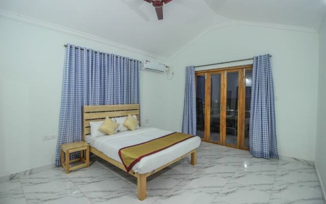 Oyo 10296 Home Sunset View 3Bhk Dona Paula