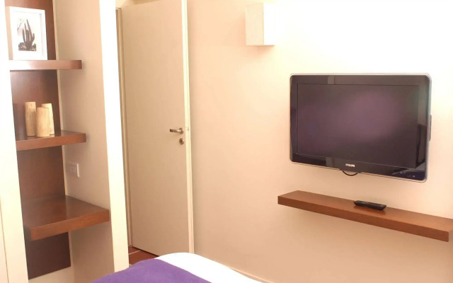 Tayka Hotel