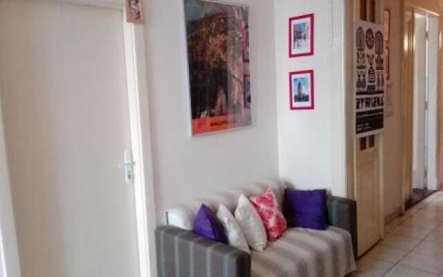 Aleje 28 Hostel