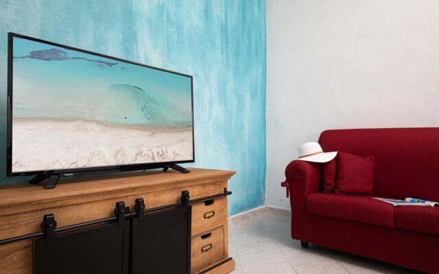 Casa Bata in Budoni with 1 bedrooms and 1 bathrooms
