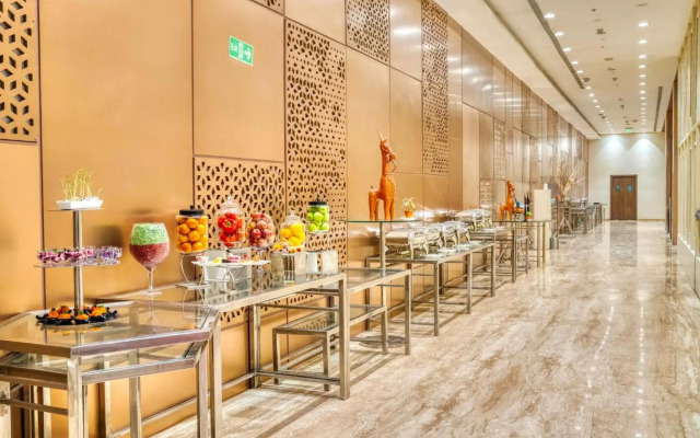 Holiday Inn Kolkata Airport by IHG
