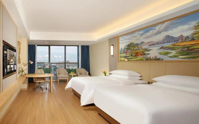 Yijia International Hotel